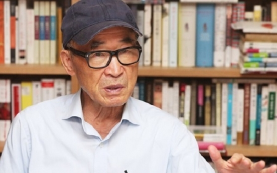 [Newsmaker] Govt. seeks to take Ko Un’s poetry out of textbooks amid sexual misconduct allegations