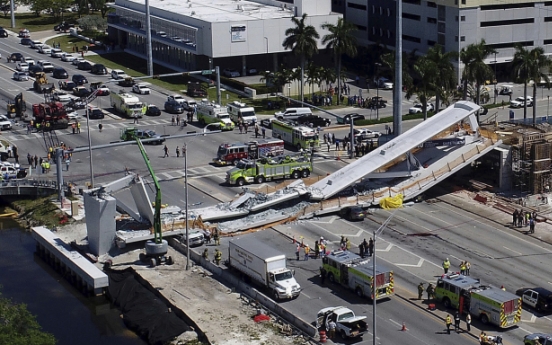 At least 4 dead, 9 injured, in Florida bridge collapse