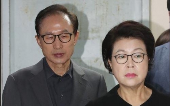 Ex-President Lee's wife may face questioning