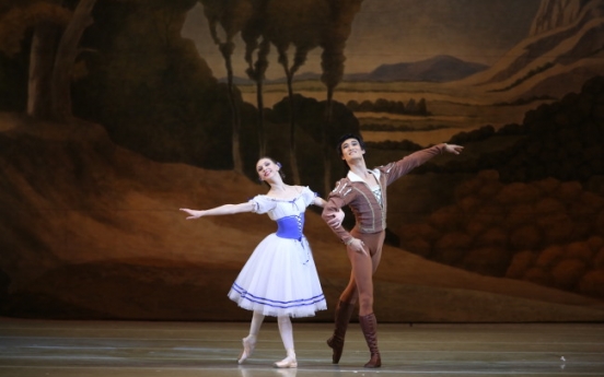 Brothers dance in two competing ‘Giselle’ productions