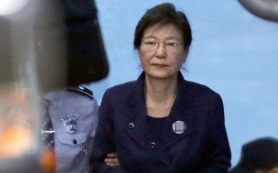 [Newsmaker] Park Geun-hye refuses to be questioned on Sewol