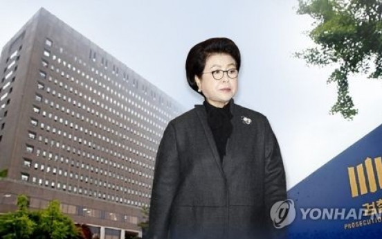 Prosecutors to question former first lady over involvement in Lee's alleged corruption