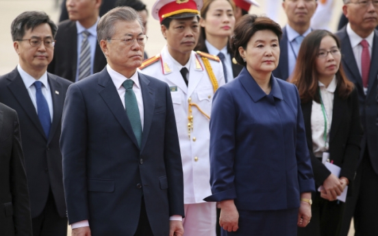 S. Korean president heads to UAE for summit with Crown Prince