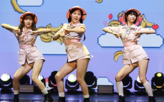 Oh My Girl returns as seven monkeys