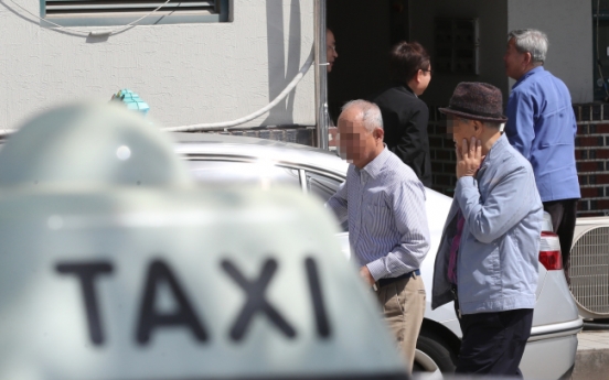 Ministry blasted for watering down assessment for senior taxi drivers