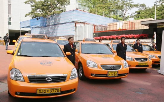 Seoul City privatizes struggling International Taxi service