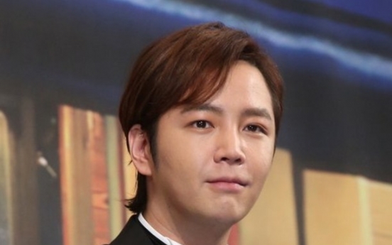 Actor Jang Keun-suk works at fire department as alternative military service