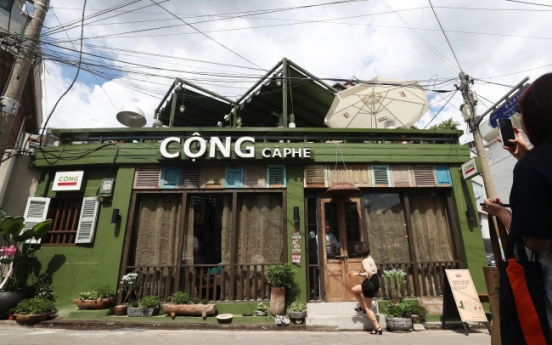 [Photo News] Have a sip of Vietnam in Seoul at Cong Caphe