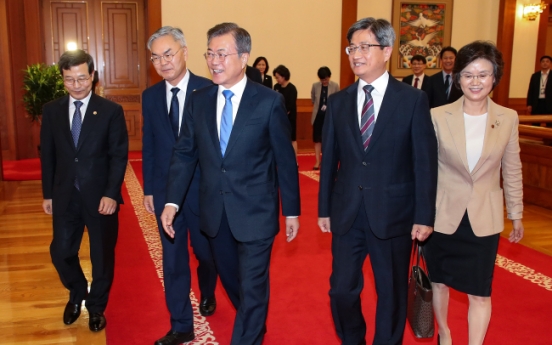 President Moon appoints 3 new Supreme Court justices