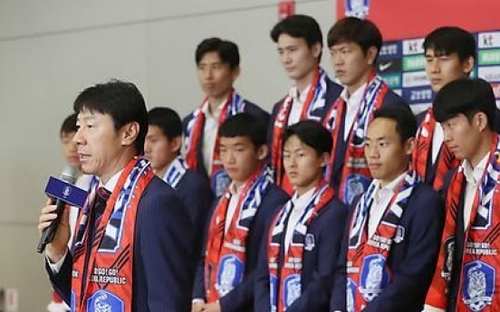 Korean footballers receive 1.15b won World Cup bonus