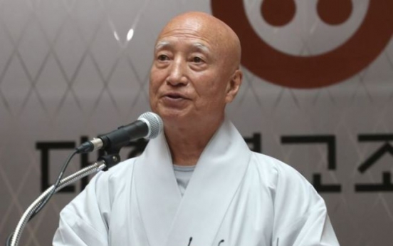 Executive chief of largest Buddhist sect refuses to resign soon despite corruption allegations