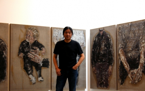 Performance recast into painting: Ma Liuming holds solo exhibition in Seoul