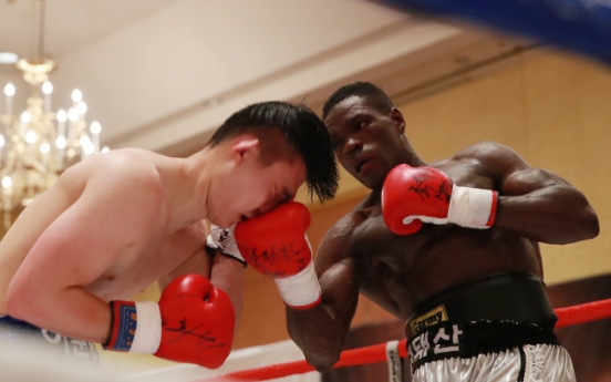 [Herald Interview] Cameroonian refugee reignites boxing dreams in Korea