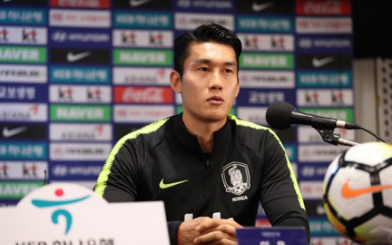 Defender says S. Korean footballers eager to show their talent in front of new coach