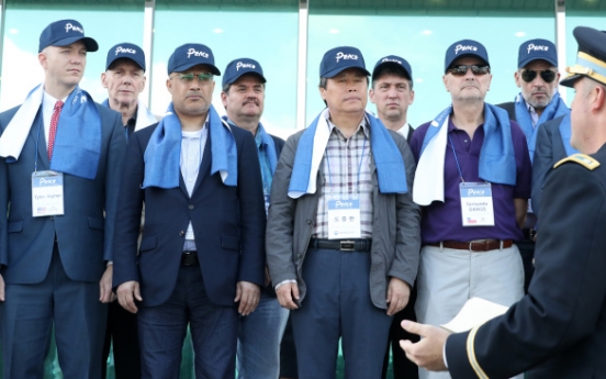 Ambassadors visit DMZ