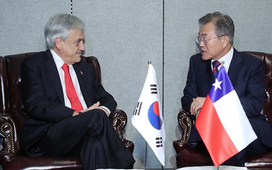 Leaders of Korea, Chile agree to improve ties, boost trade