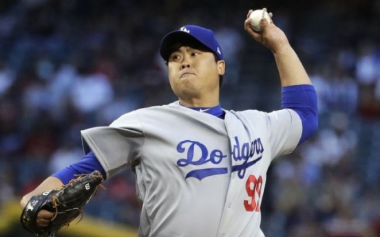 2 Korean pitchers enjoy solid MLB regular seasons; playoffs on horizon