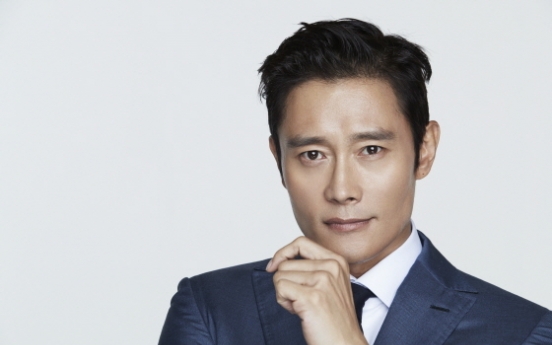 ‘Mr. Sunshine’ Lee Byung-hun wins top prize at APAN Star Awards