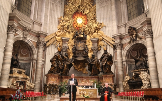 President Moon preaches Korean peace at Vatican