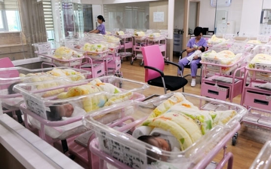 Korea's childbirths continue to decline in August