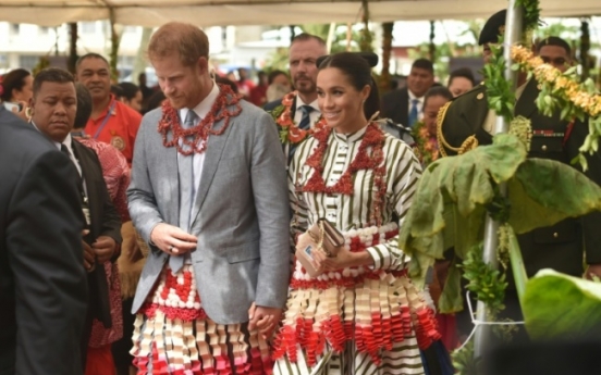 Harry and Meghan step out in matching skirts in Tonga