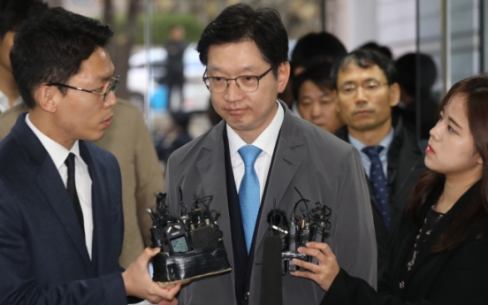 Gov. Kim ordered manipulation of online comments: witness