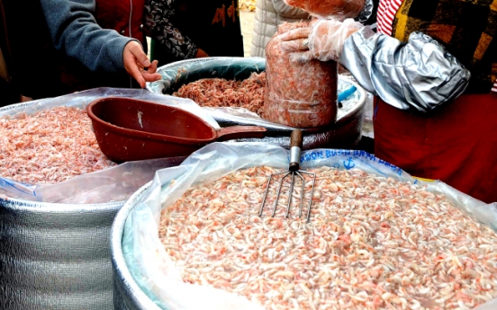[Weekender] Salted shrimp adds spice to Korean soul food