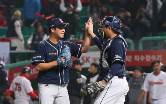 Doosan Bears edge out SK Wyverns to pull even in Korean Series