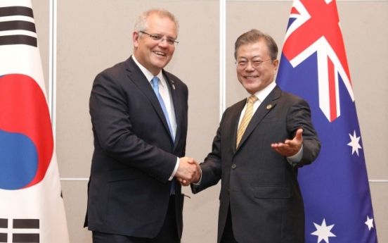 Moon meets Australian PM, vows to maintain ties