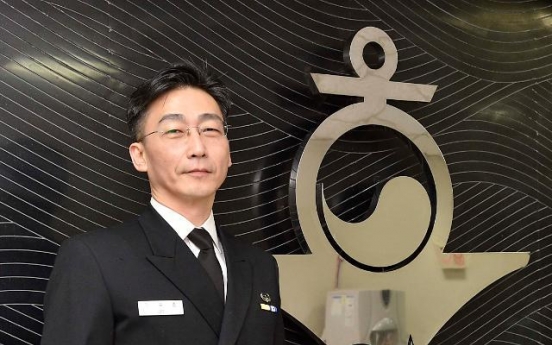 Navy to promote renowned trauma surgeon to honorary commander