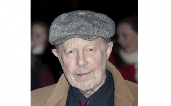 ‘Don’t Look Now’ director Nicolas Roeg dies at 90