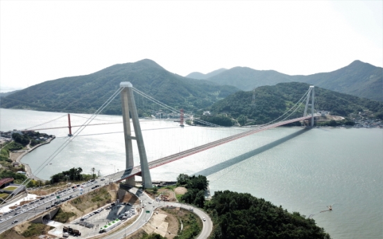 GS E&C shows world-class tech with Noryang Bridge construction