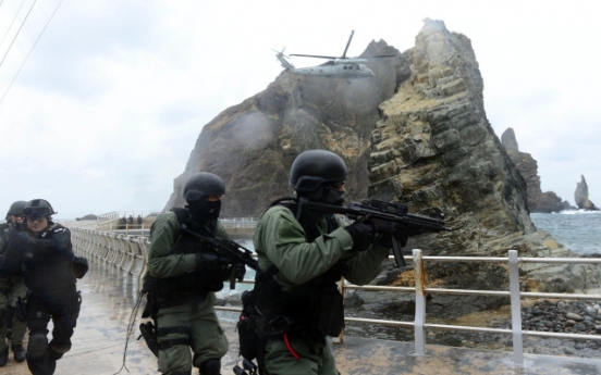 Korea's military holds Dokdo defense drills