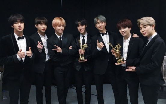 BTS shares the honor of awards with Army