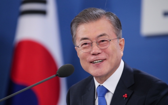 Moon's approval rating rebounds from record low: Gallup