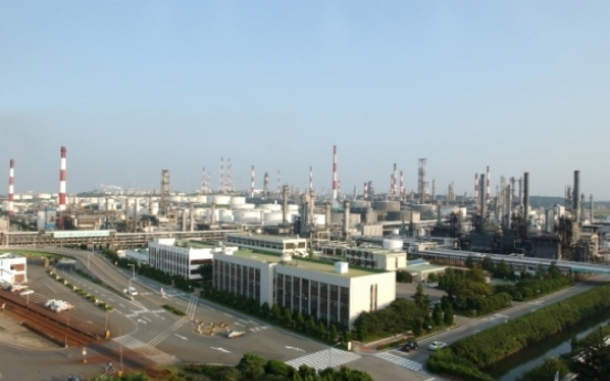 Refiners' weak earnings may continue into Q1