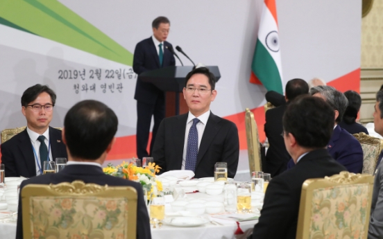 Samsung, Hyundai Motor chiefs meet Modi at state lunch