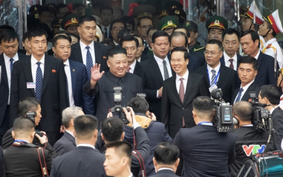 Kim arrives ahead of Hanoi summit