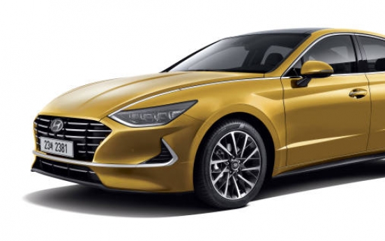 Hyundai unveils revamped Sonata with ‘smart’ engine