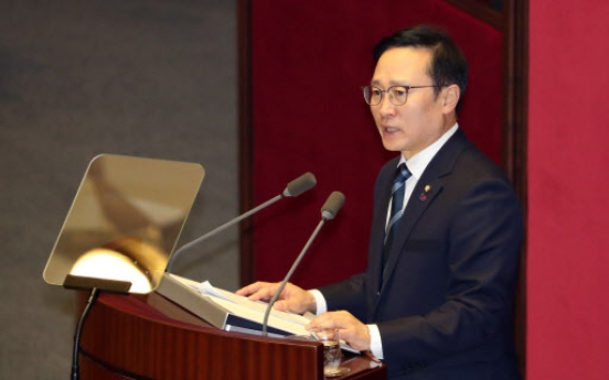 Ruling party floor leader urges N.Korea to make wise choice amid rocket site speculation