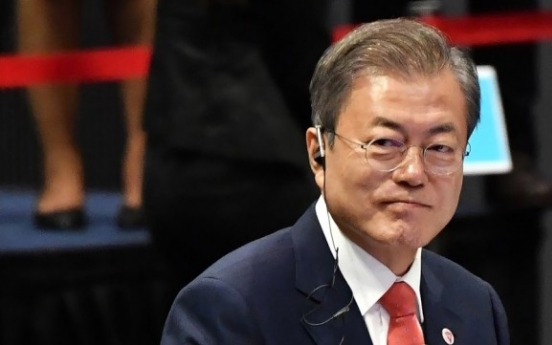 Moon to hold special summit with ASEAN leader, possibly N.Korean leader