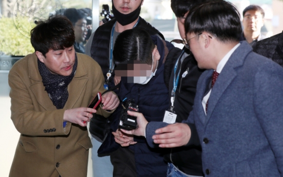 Third-generation chaebol scions booked on drug use charges