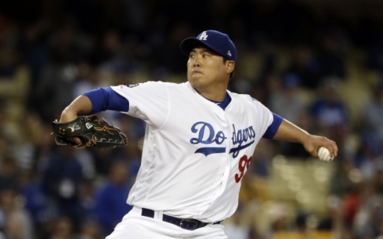 Dodgers' Ryu Hyun-jin earns 2nd win of season vs. Giants