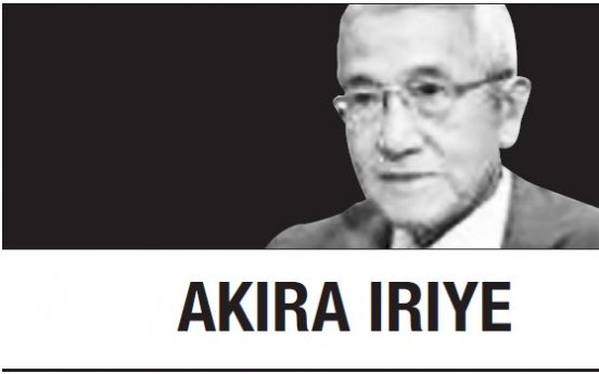 [Akira Iriye] Japan’s global emperor exits the stage