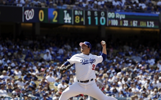 Dodgers' Ryu Hyun-jin earns 5th win vs. Nationals