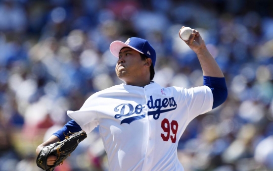 Dodgers' pitcher Ryu Hyun-jin earns top NL weekly honor