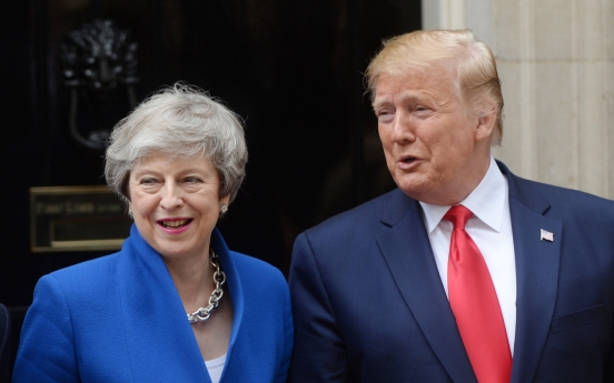 Trump baby blimp flies in London as protests greet president