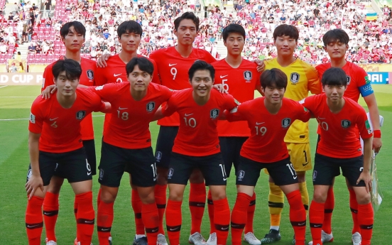 Moon says he's proud of S. Korea's U-20 World Cup team