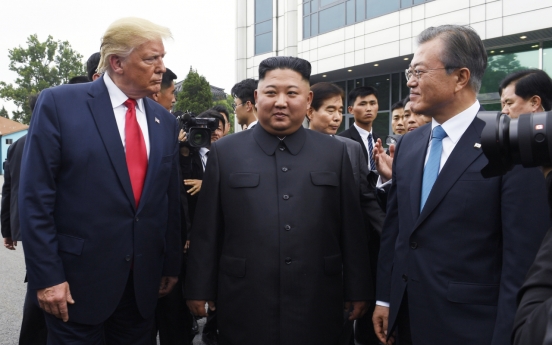 [Photo News] Trump's DMZ diplomacy