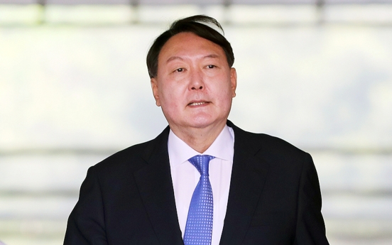 Yoon Seok-youl appointed chief prosecutor, against opposition